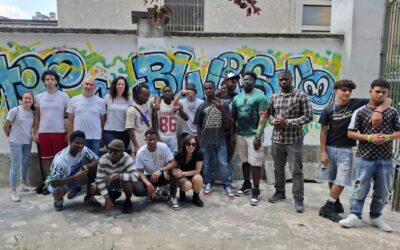 Stop al Bullismo: al Giardino dell’Età di Lodi c’è un nuovo murales che parla di inclusione, integrazione e partecipazione